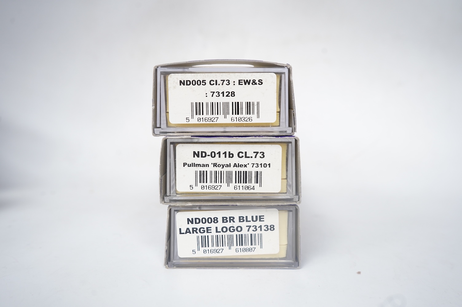 Three boxed Dapol N gauge railway Class 73 electro-diesel locomotives; 73101 The Royal Alex (ND-011b), 73138 (ND008) and 73128 (ND005). Condition - good.
